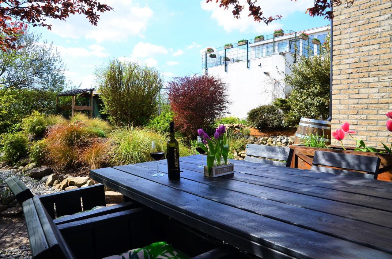 Wellness Bed & Breakfast Pergamo Voorhout Extérieur photo
